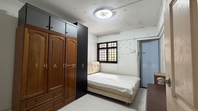 129 Ang Mo Kio Avenue 3 HDB Flat For Sale at S$ 428,000 | PropertyGuru Singapore - Bedroom