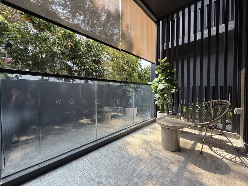 Jervois Prive Condominium For Sale at S$ 1,930,000 | PropertyGuru Singapore - Balcony