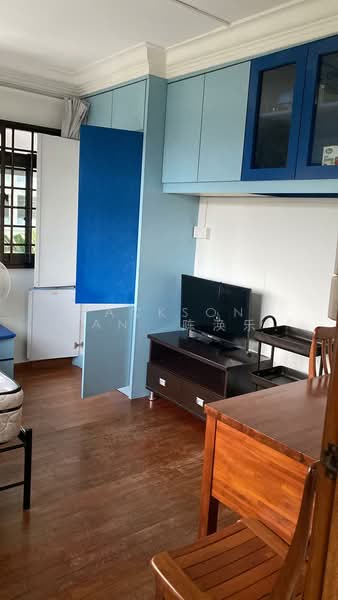 698C Hougang Street 52, 698C Hougang Street 52, Room Rental, 161 sqft, HDB Flat For Rent, by Jackson Tan 陈涣乐, 500093157 - Living Room - PropertyGuru.com.sg