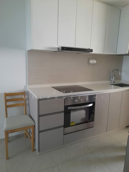 Parc Riviera, 101 West Coast Vale, 2 Bedrooms, 603 sqft, Condominium For Sale, by Amy Malarveezhi, 500093158 - Kitchen - PropertyGuru.com.sg