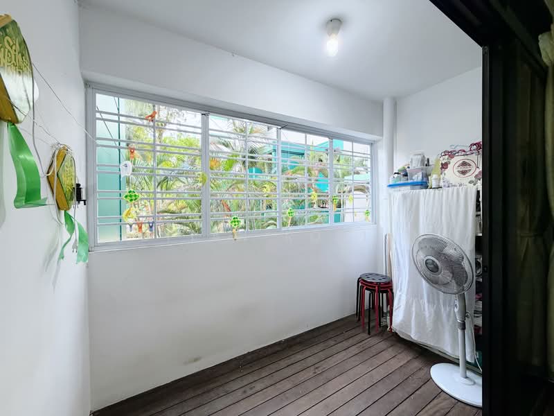 305B Anchorvale Link HDB Flat For Sale at S$ 615,000 | PropertyGuru Singapore - Balcony