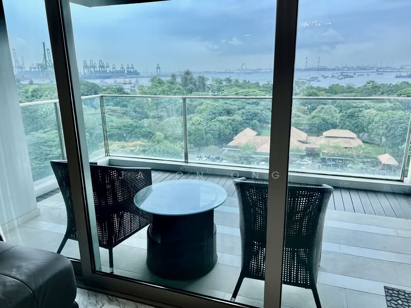 The Vision Condominium For Sale at S$ 2,488,000 | PropertyGuru Singapore - Balcony