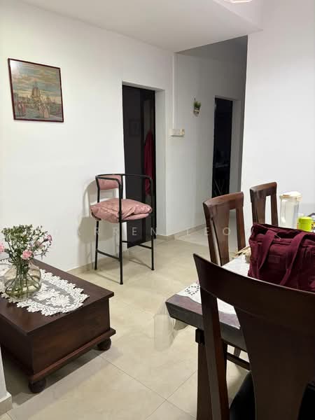 RARE 10m Wide Frontage Corner Terrace Serangoon Garden Estate, Cardiff Grove, 5 Bedrooms, 1,500 sqft, Corner Terrace For Sale, by Darren Leow, 500093178 - Dining Room - PropertyGuru.com.sg