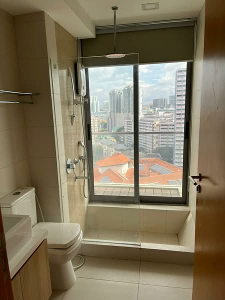 Beacon Heights, 8 Mar Thoma Road, 3 Bedrooms, 1,109 sqft, Condominium For Rent, by Lim Y X, 500093179 - Bathroom - PropertyGuru.com.sg