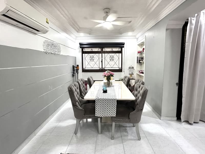 795 Woodlands Drive 72 HDB Flat For Sale at S$ 630,000 | PropertyGuru Singapore - Study/Dining Room