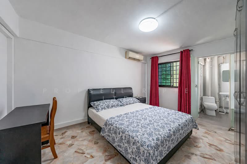 306 Jurong East Street 32 HDB Flat For Sale at S$ 428,888 | PropertyGuru Singapore