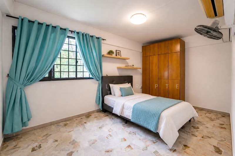 306 Jurong East Street 32, 306 Jurong East Street 32, 3 Bedrooms, 1,012 sqft, HDB Flat For Sale, by Wes Teo, 500093198 - Bedroom - PropertyGuru.com.sg
