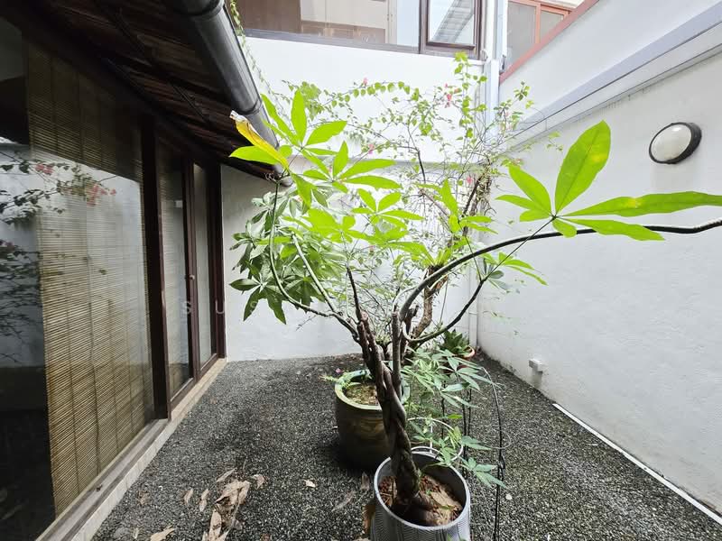 Cosy Emerald 1 Bed No Cooking, $4K, EMERALD HILL CONSERVATION AREA, 1 Bedroom, 950 sqft, Conservation House For Rent, by Susan Prior, 500093200 - Exterior - PropertyGuru.com.sg