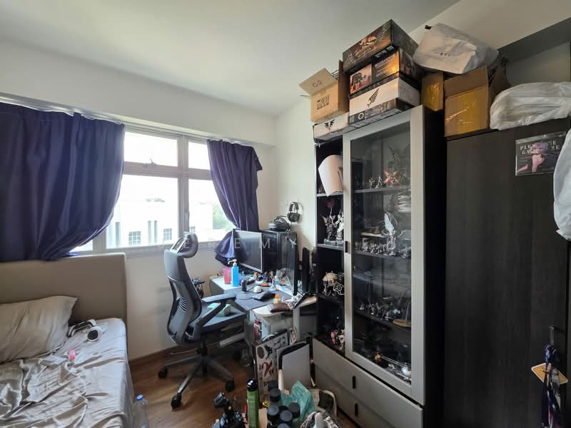 101B Canberra Street HDB Flat For Sale at S$ 630,000 | PropertyGuru Singapore - Bedroom