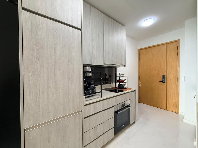 Nyon Condominium For Sale at S$ 1,250,000 | PropertyGuru Singapore - Kitchen