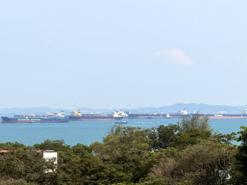 Nyon Condominium For Sale at S$ 1,250,000 | PropertyGuru Singapore