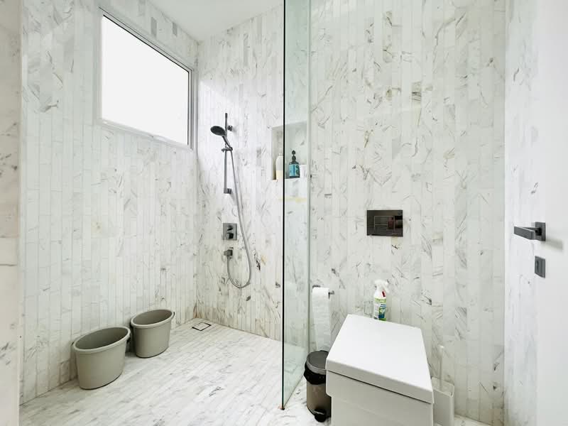 Eng Kong Terrace Shophouse Shophouse For Sale at S$ 3,880,000 | PropertyGuru Singapore - Bathroom