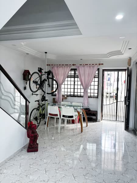 561 Choa Chu Kang North 6 HDB Flat For Sale at S$ 938,888 | PropertyGuru Singapore - Interior