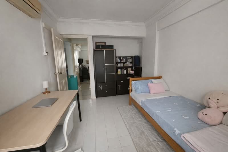 For Sale - 720 Yishun Street 71