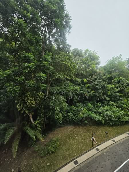 Parc Palais Condominium For Sale at S$ 2,298,220 | PropertyGuru Singapore - Exterior