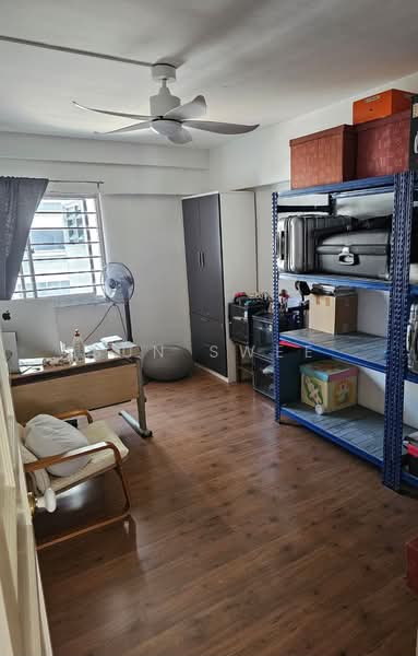 236 Hougang Avenue 1 HDB Flat For Sale at S$ 699,000 | PropertyGuru Singapore - Study