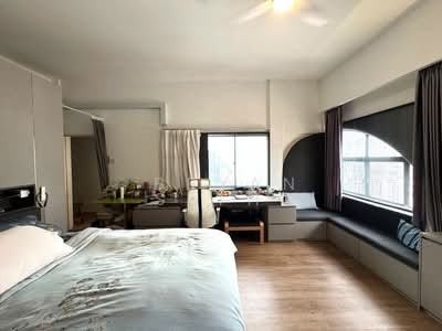 For Sale - People's Park Complex