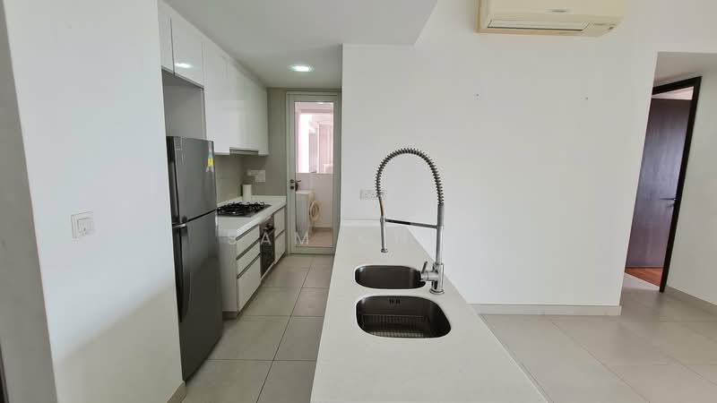 The Rochester Residences Apartment For Sale at S$ 2,550,000 | PropertyGuru Singapore - Kitchen