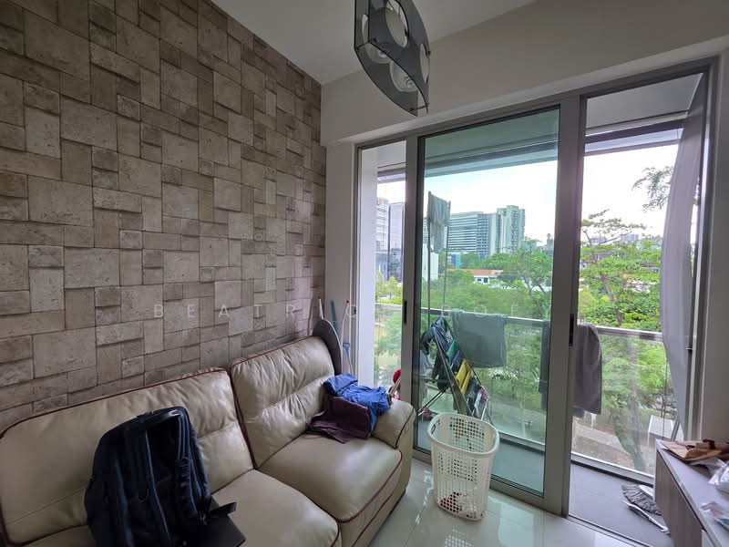 Parc Somme Apartment For Sale at S$ 788,000 | PropertyGuru Singapore - Living Room