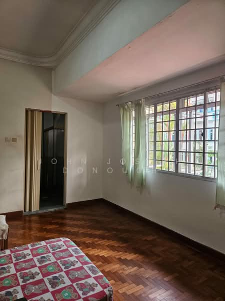 Fulton Hill Terraced House For Sale at S$ 5,850,000 | PropertyGuru Singapore - Bedroom
