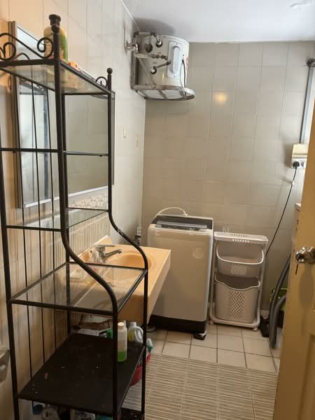 Sommerville Park, 75 Farrer Drive, 1 Bedroom, 624 sqft, Condominium For Rent, by Cyree Lin, 500093302 - Bathroom - PropertyGuru.com.sg