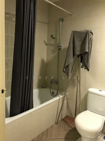 Sommerville Park, 75 Farrer Drive, 1 Bedroom, 624 sqft, Condominium For Rent, by Cyree Lin, 500093302 - Bathroom - PropertyGuru.com.sg