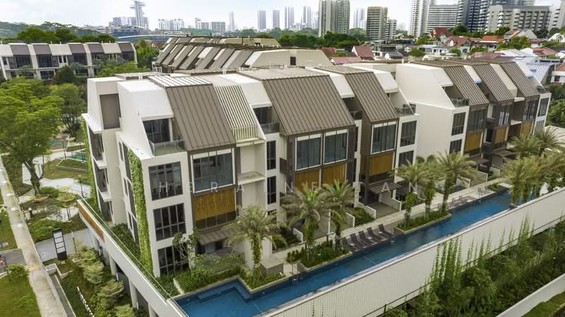 Parksuites, 18 Holland Grove Road, 2 Bedrooms, 807 sqft, Condominium For Rent, by Cheraine Tan, 500093312 - Exterior - PropertyGuru.com.sg