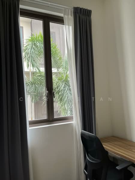 Parksuites, 18 Holland Grove Road, 2 Bedrooms, 807 sqft, Condominium For Rent, by Cheraine Tan, 500093312 - Interior - PropertyGuru.com.sg