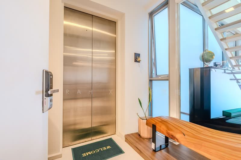 The Azure, 201 Ocean Drive, 4 Bedrooms, 3,165 sqft, Condominium For Sale, by Sarah X. (郑雪梅), 500093315 - Entrance - PropertyGuru.com.sg