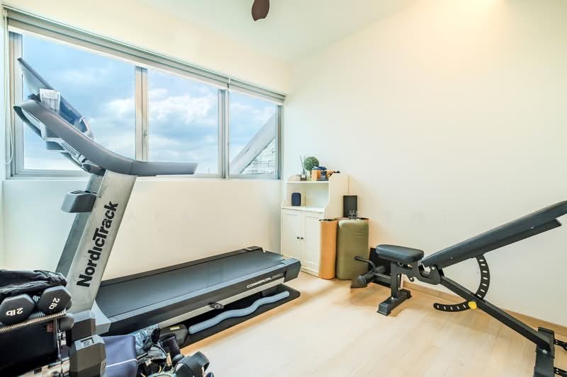 The Azure, 201 Ocean Drive, 4 Bedrooms, 3,165 sqft, Condominium For Sale, by Sarah X. (郑雪梅), 500093315 - Gym - PropertyGuru.com.sg