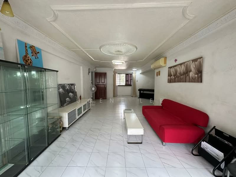 161 Yishun Street 11 HDB Flat For Sale at S$ 599,999 | PropertyGuru Singapore - Living Room