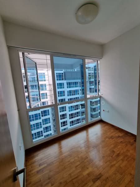 The Tampines Trilliant Executive Condominium For Sale at S$ 1,700,000 | PropertyGuru Singapore - Bedroom