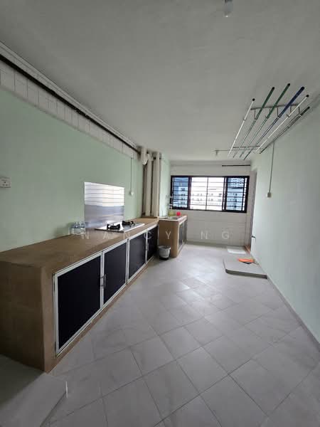 110 Jurong East Street 13, 110 Jurong East Street 13, 2 Bedrooms, 688 sqft, HDB Flat For Rent, by Nancy Ng, 500093333 - Kitchen - PropertyGuru.com.sg