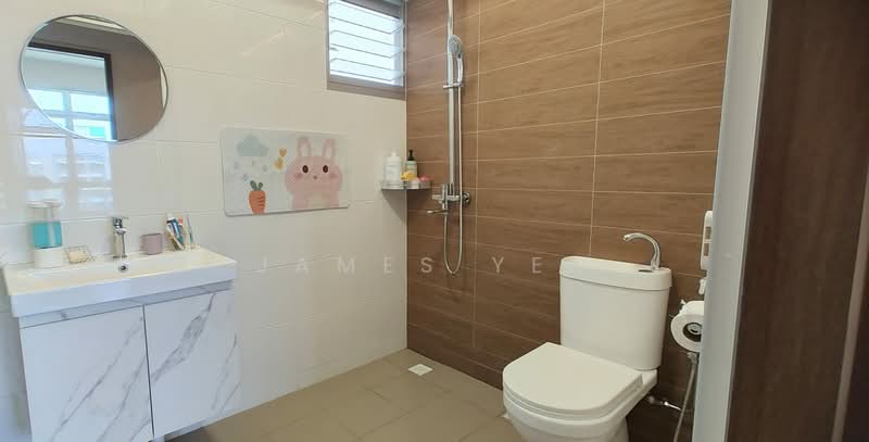 875B Tampines Street 86 HDB Flat For Sale at S$ 970,000 | PropertyGuru Singapore - Bathroom