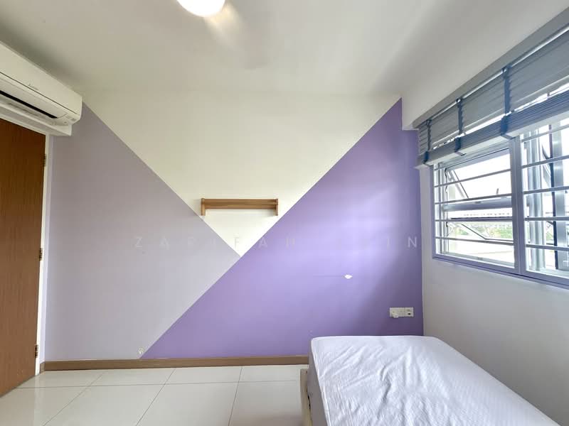 227A Ang Mo Kio Street 23 HDB Flat For Sale at S$ 1,000,000 | PropertyGuru Singapore - Bedroom