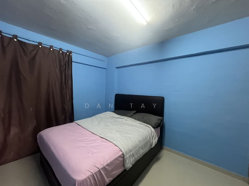 347 Woodlands Avenue 3, 347 Woodlands Avenue 3, 3 Bedrooms, 904 sqft, HDB Flat For Rent, by Dan Tay, 500093361 - Bedroom - PropertyGuru.com.sg