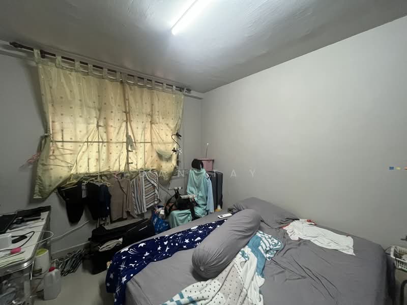 347 Woodlands Avenue 3, 347 Woodlands Avenue 3, 3 Bedrooms, 904 sqft, HDB Flat For Rent, by Dan Tay, 500093361 - Bedroom - PropertyGuru.com.sg