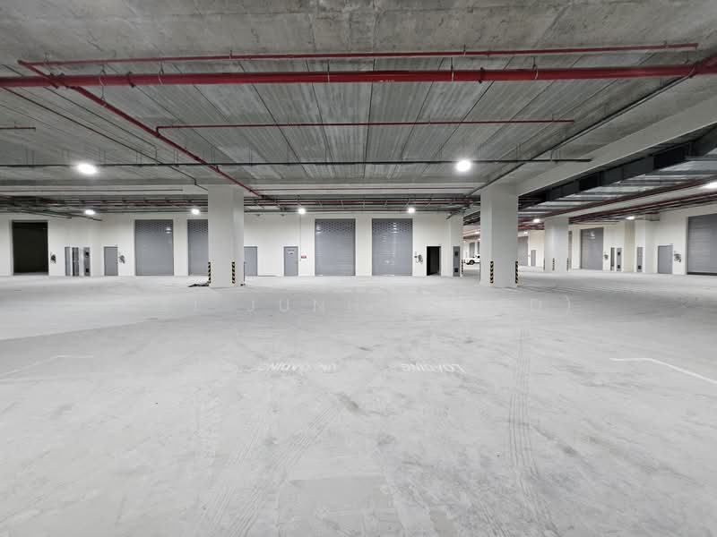 Stellar @ Tampines, 12 Tampines North Drive 4, 2,468 sqft, Factory / Workshop (B2) For Rent, by Cai Junhui (Ed), 500093378 - Car Park - CommercialGuru.com.sg