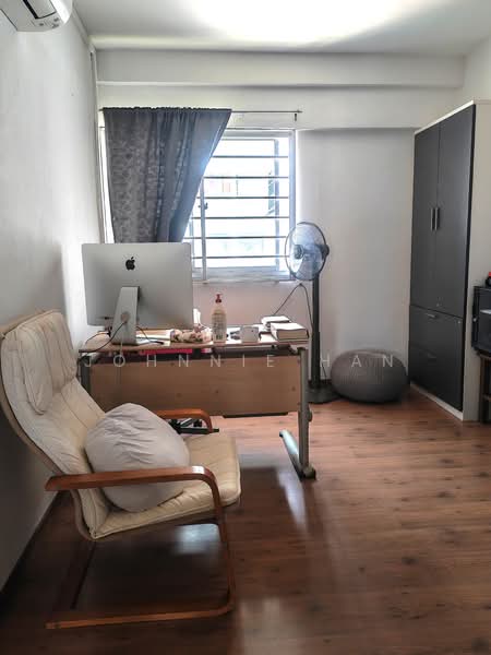 236 Hougang Avenue 1 HDB Flat For Sale at S$ 699,000 | PropertyGuru Singapore - Study