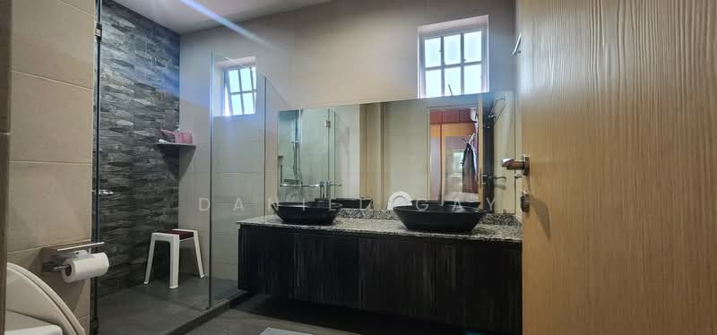 seletar gardens Corner Terrace For Sale at S$ 4,999,999 | PropertyGuru Singapore - Renovated Master Bathroom
