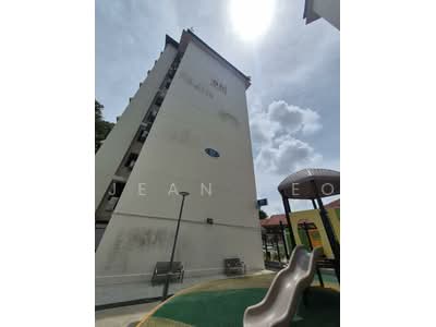 For Sale - 98 Commonwealth Crescent