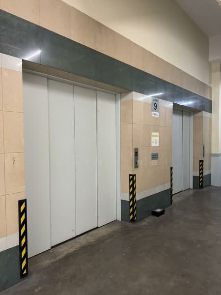 Toh Guan Centre, 21 Toh Guan Road East, 2,433 sqft, Factory / Workshop (B2) For Rent, by Bryan Ng, 500093418 - Lobby - CommercialGuru.com.sg