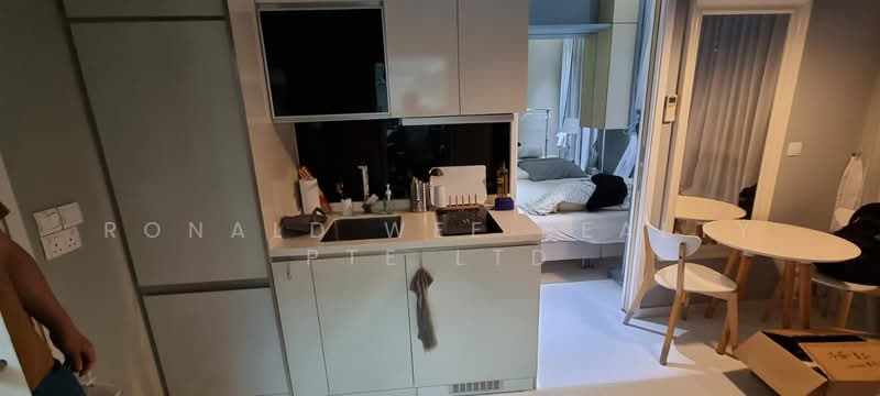 Loft@Holland Condominium For Sale at S$ 860,000 | PropertyGuru Singapore - Kitchen