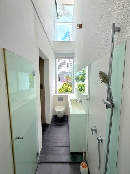 Jalan Elok Terraced House For Sale at S$ 6,900,000 | PropertyGuru Singapore - Bathroom