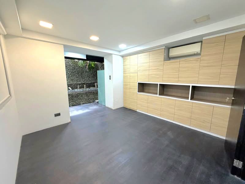 Jalan Elok Terraced House For Sale at S$ 6,900,000 | PropertyGuru Singapore - Interior