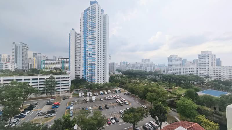 82 Whampoa Drive HDB Flat For Sale at S$ 388,000 | PropertyGuru Singapore - Exterior