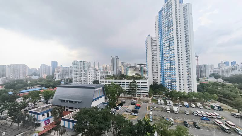 82 Whampoa Drive HDB Flat For Sale at S$ 388,000 | PropertyGuru Singapore - Exterior