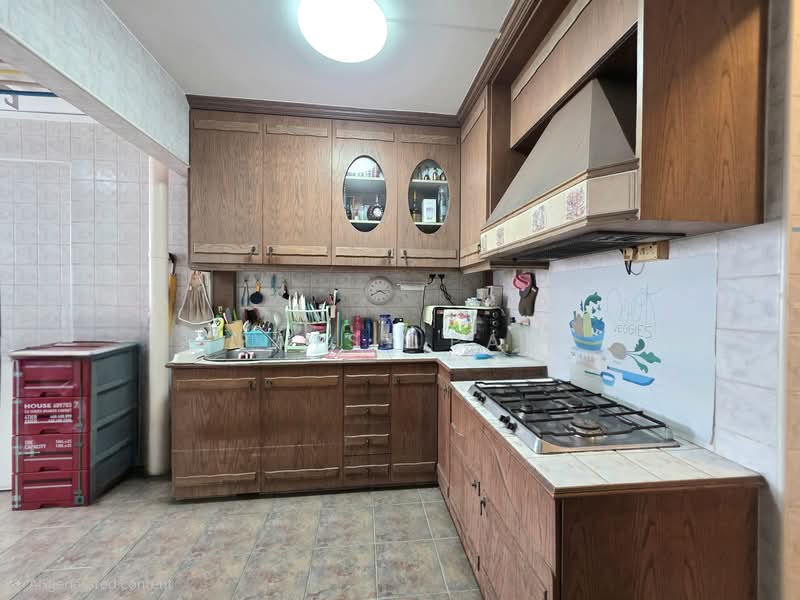 281 Toh Guan Road HDB Flat For Sale at S$ 820,000 | PropertyGuru Singapore