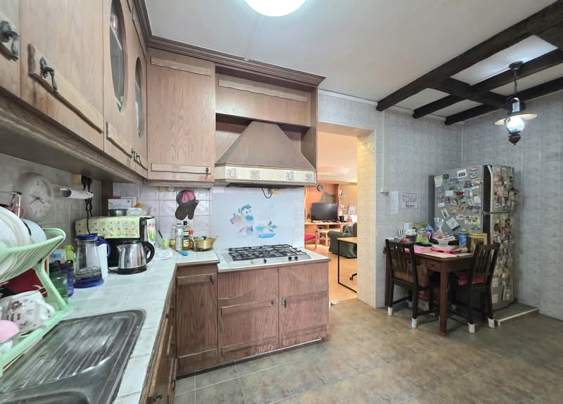 281 Toh Guan Road HDB Flat For Sale at S$ 820,000 | PropertyGuru Singapore