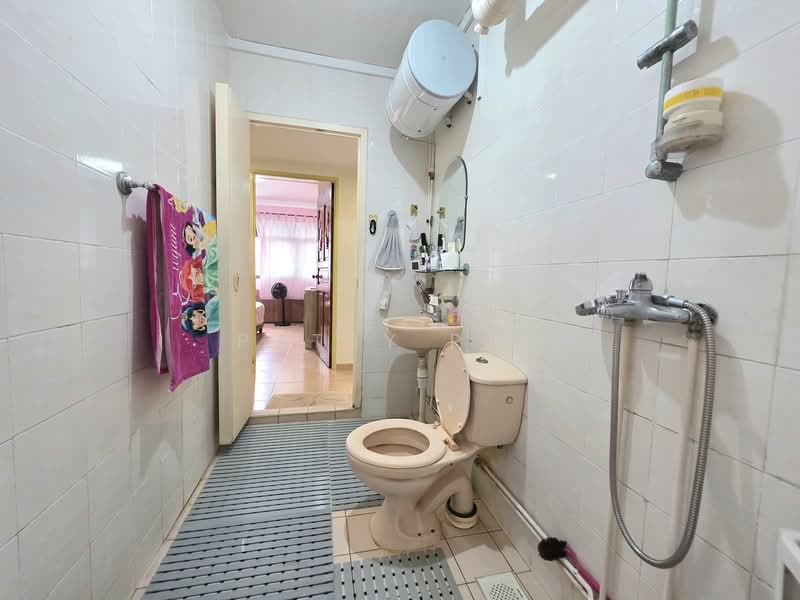 281 Toh Guan Road HDB Flat For Sale at S$ 820,000 | PropertyGuru Singapore